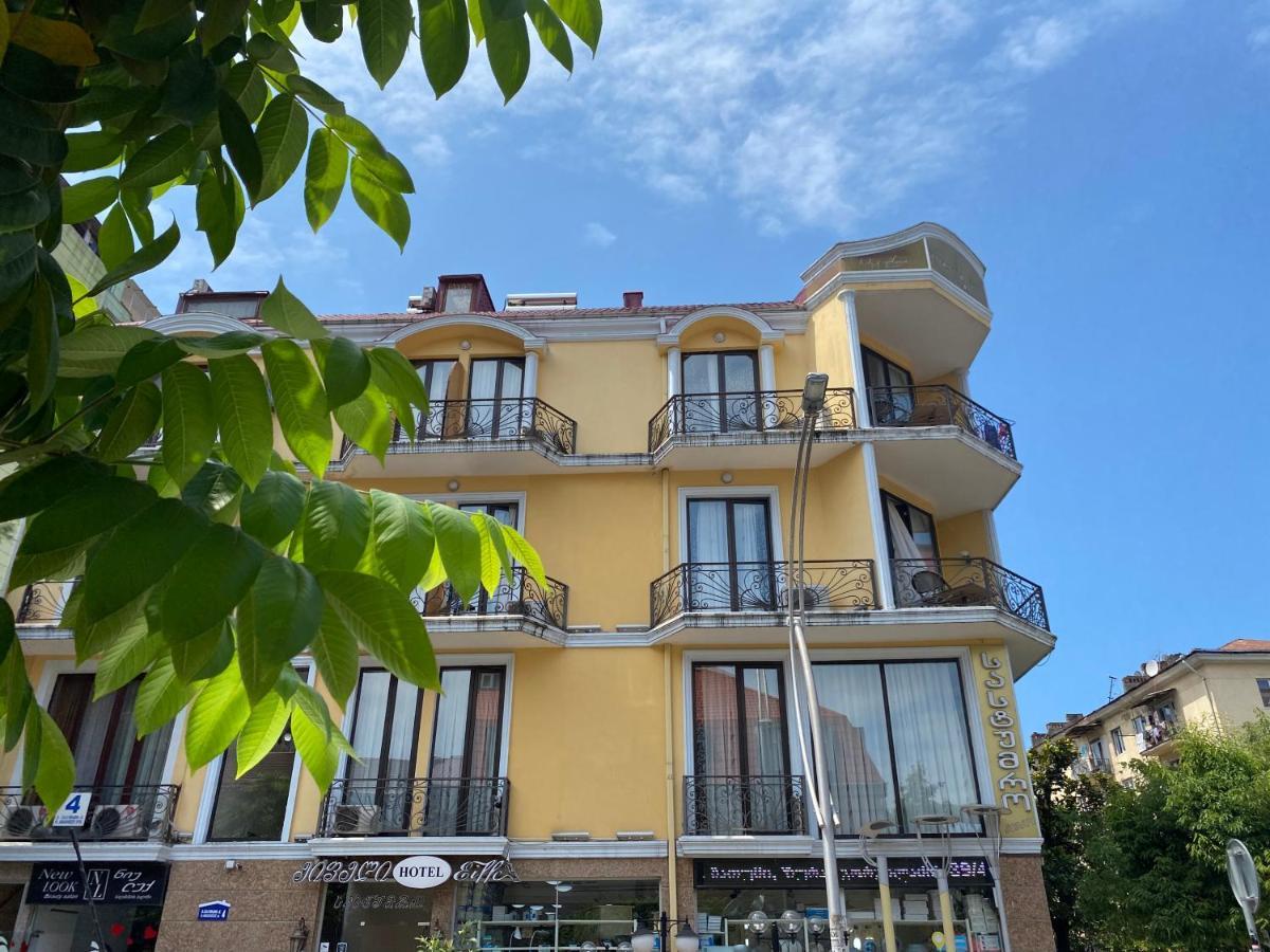 Eiffel Hotel Batumi Exteriér fotografie