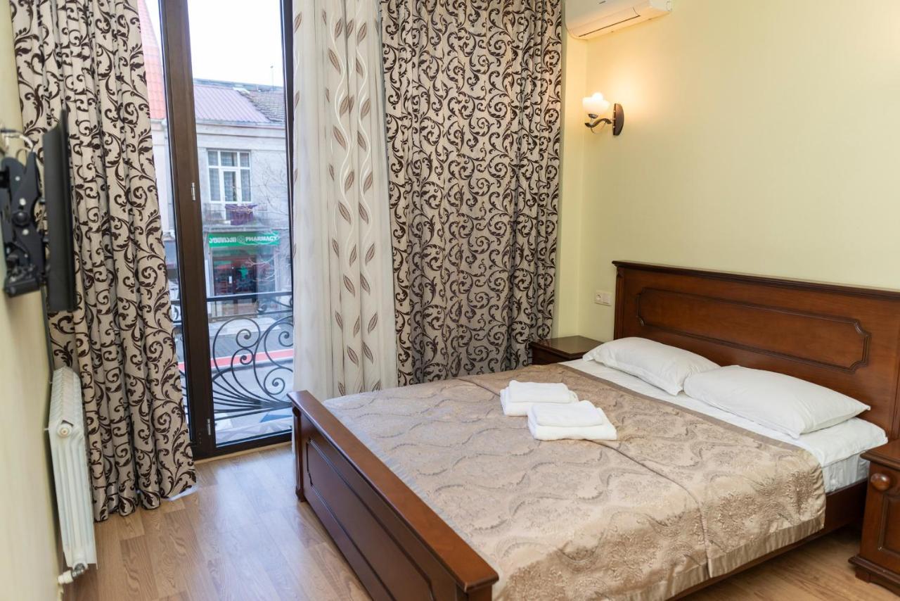 Eiffel Hotel Batumi Exteriér fotografie