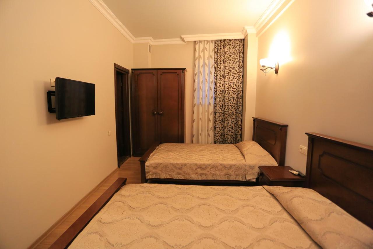 Eiffel Hotel Batumi Exteriér fotografie
